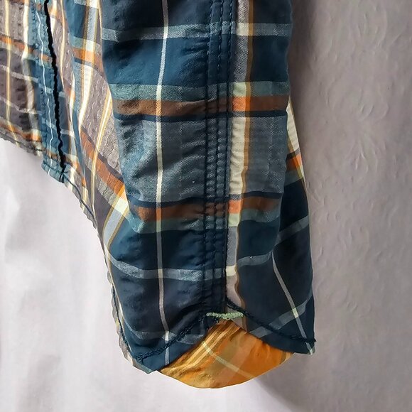 The North Face Plaid Casual Button Down Shirt - Blue and Brown - Picture 6 of 9